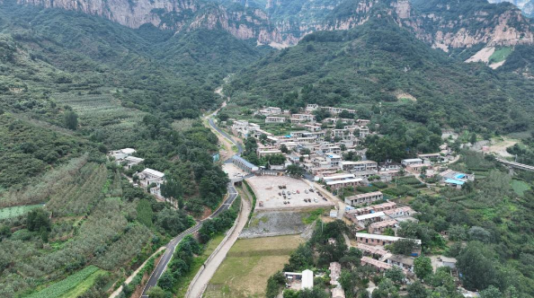“四好農村路”繪就美麗鄉村新圖景